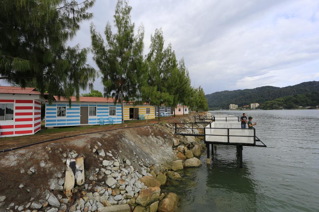 Rockbund Fishing Chalet Kampong Batu Gajah Exterior photo