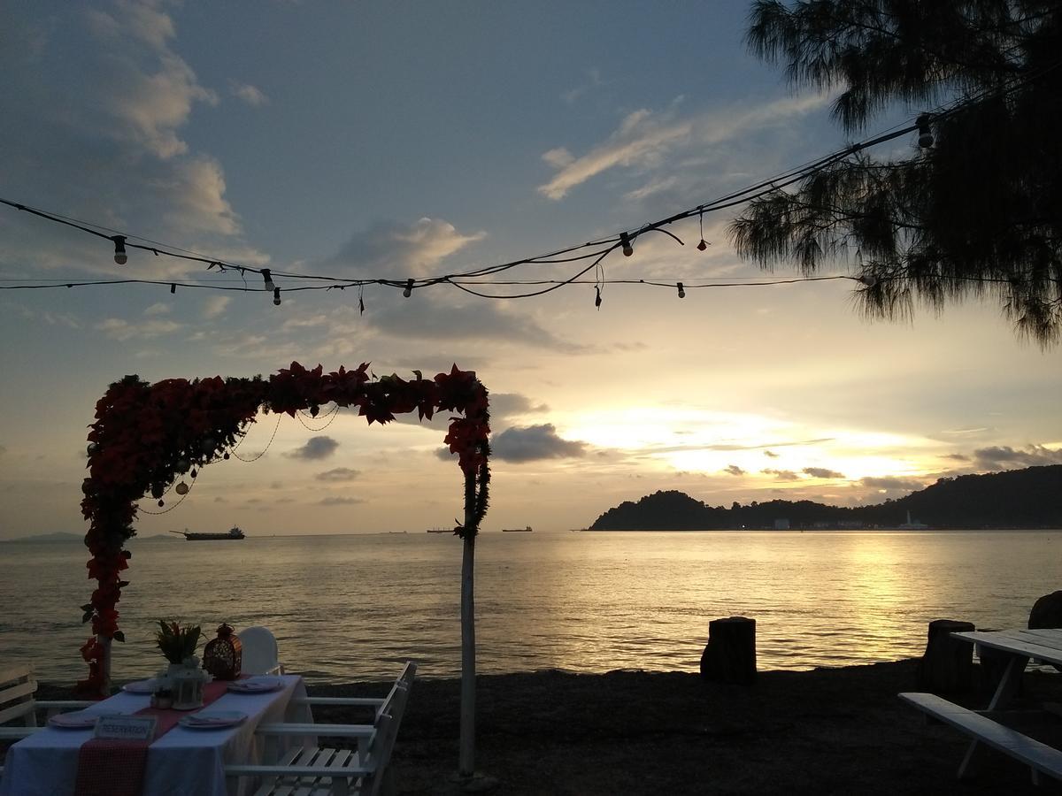 Rockbund Fishing Chalet Kampong Batu Gajah Exterior photo
